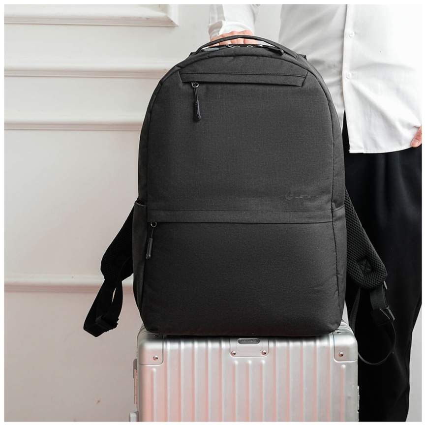 Рюкзак для ноутбука Lamark B157 Black 17.3